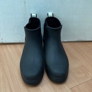 Ugg Black Ankle Rain Boots